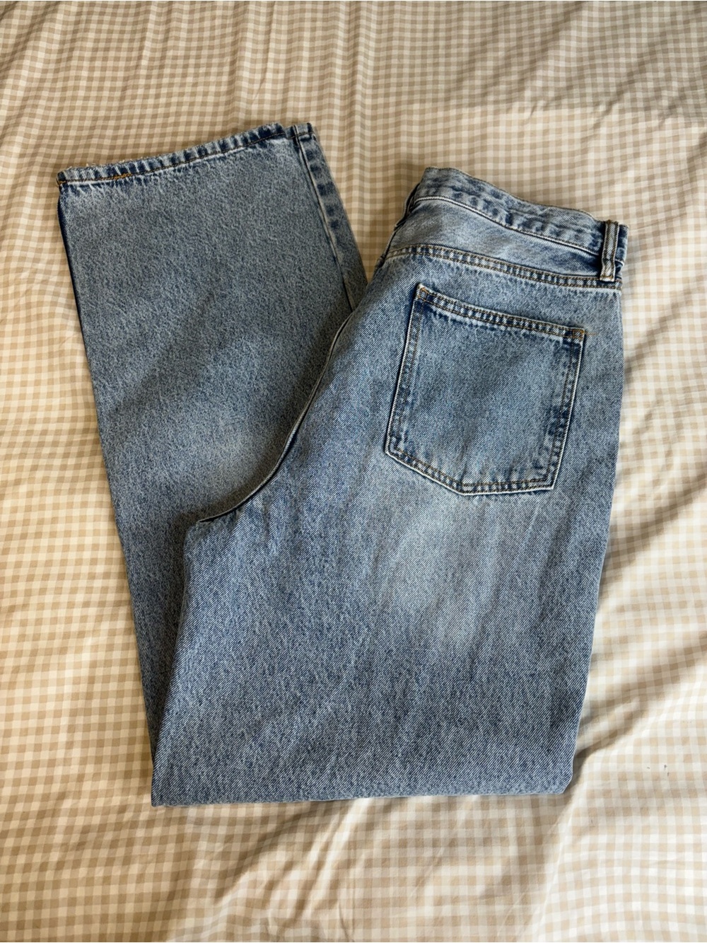 Fashion Nova Crossover Straight Leg Jeans in Light Blue Wash